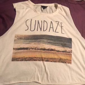 Cut off sleeve Tank Top